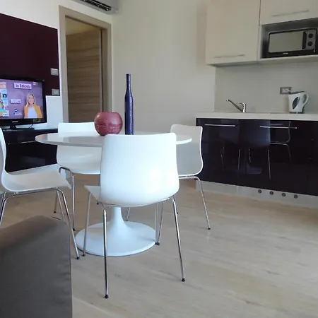 Bio Pacinotti Apartahotel