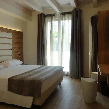 Bio Pacinotti Apartahotel